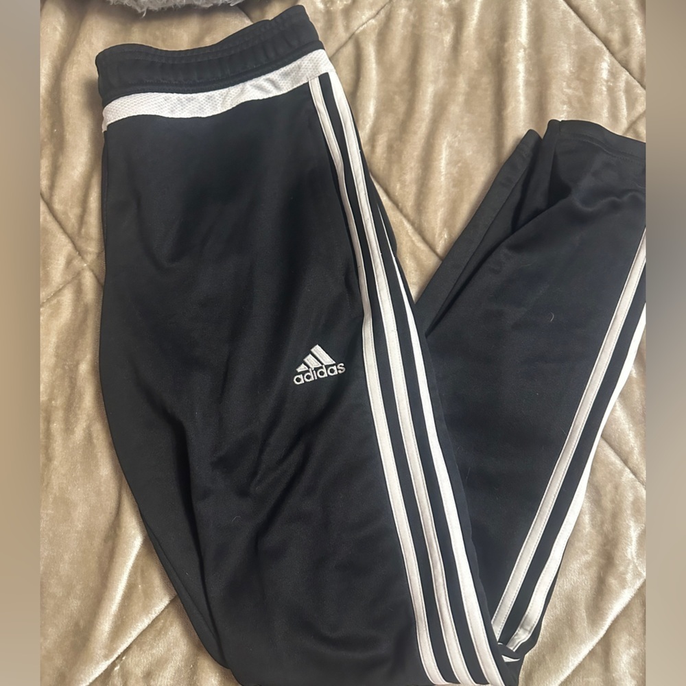 2/$40✨Adidas pants​​